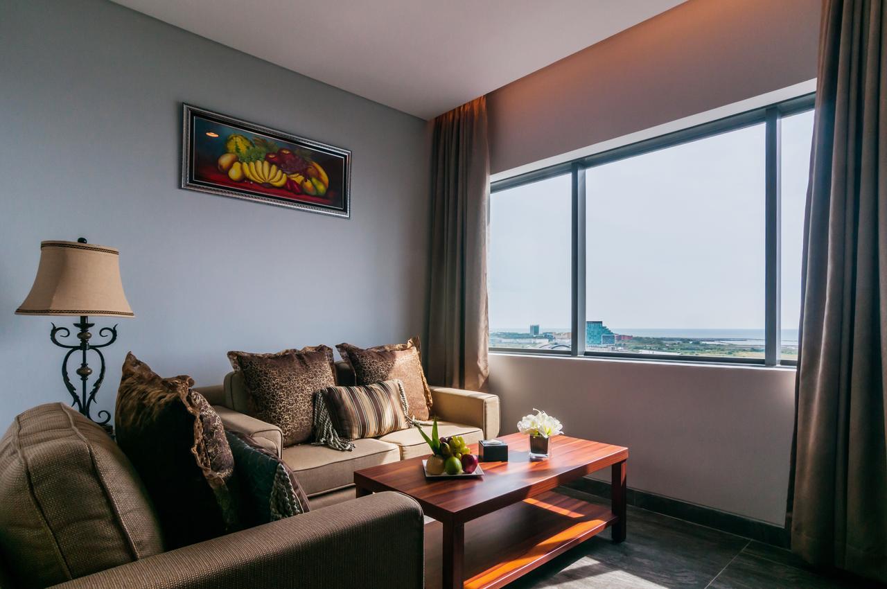 Arthama Hotels Makassar Extérieur photo