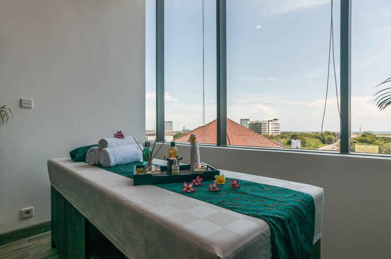 Arthama Hotels Makassar Extérieur photo