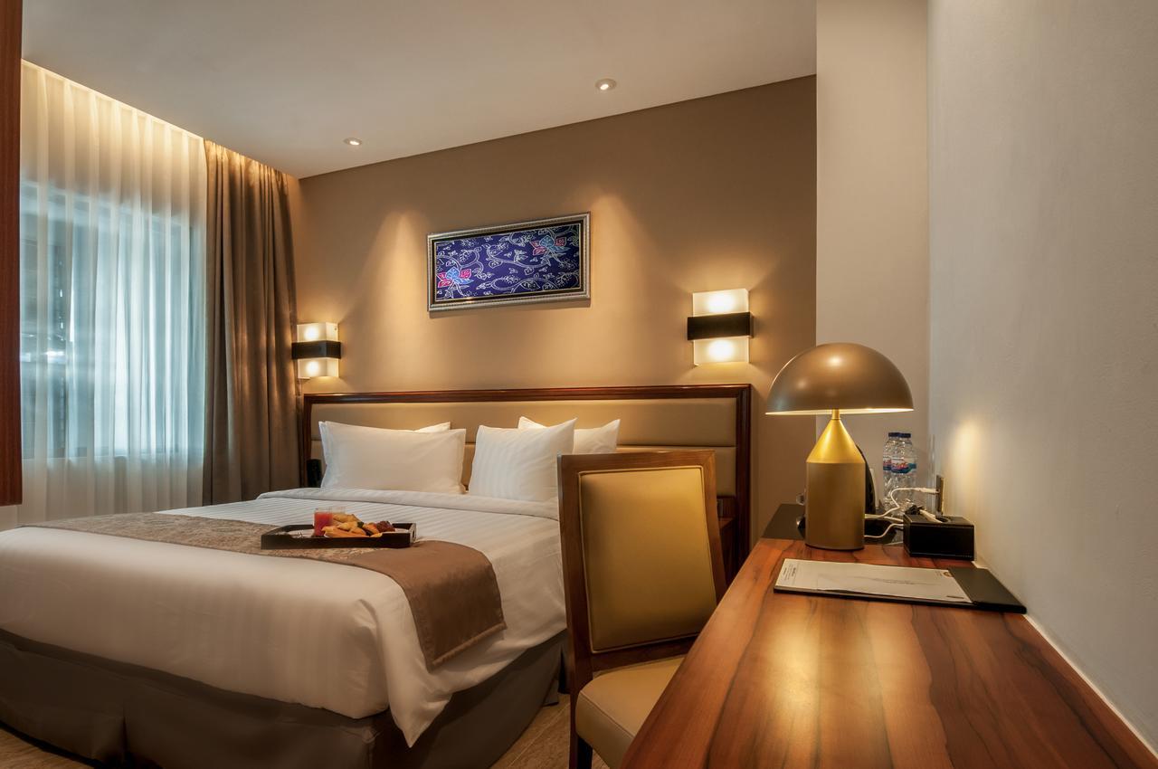 Arthama Hotels Makassar Extérieur photo